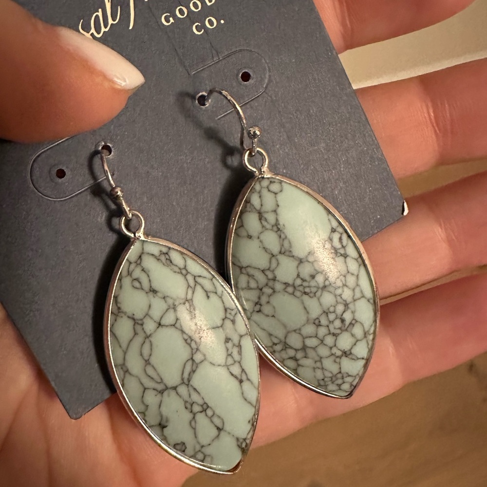 Universal Thread White and Gray Marbled Teardrop Dangle Earrings